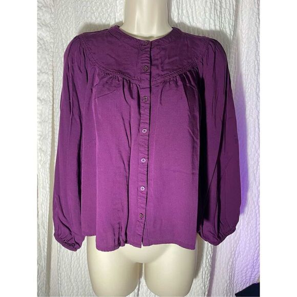 A new day Top (#449) - Picture 2 of 8